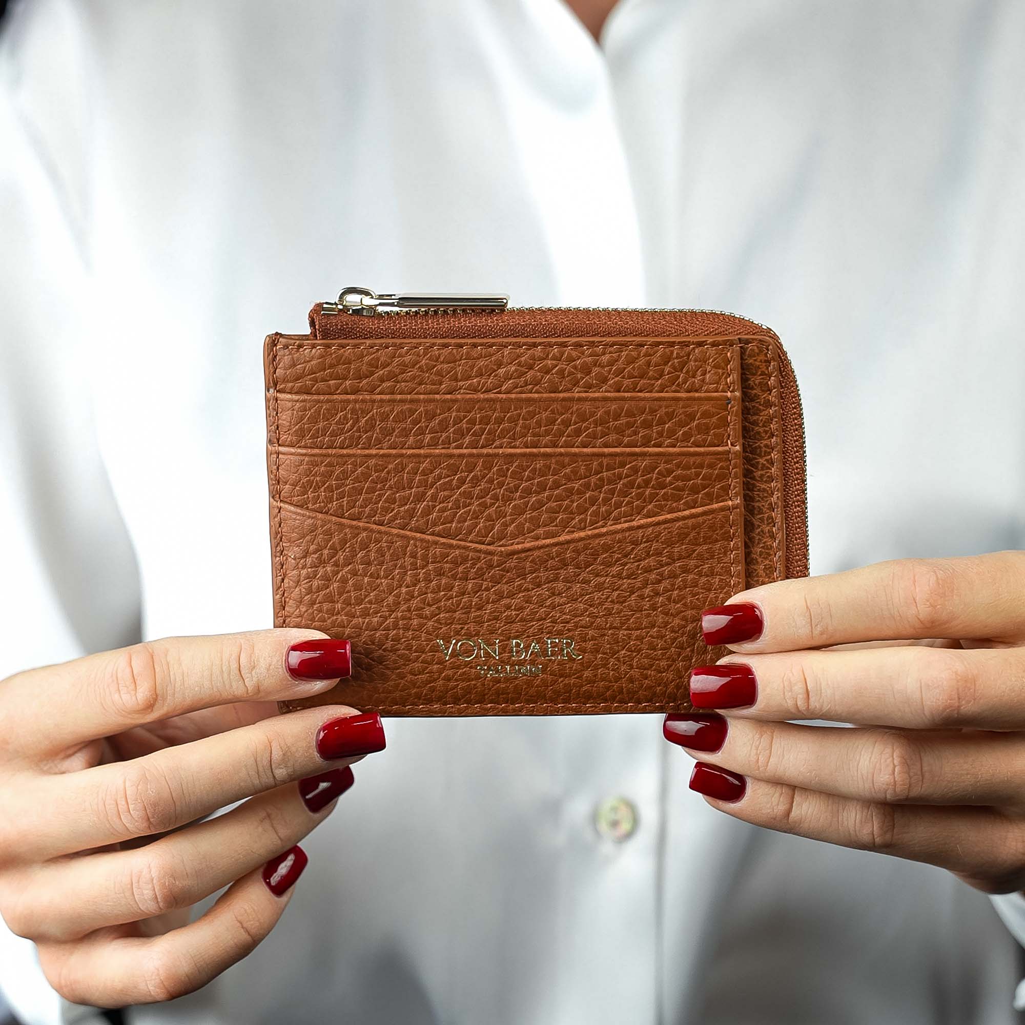 Luxury Full Grain Leather Zip Card Case for Women - Von Baer