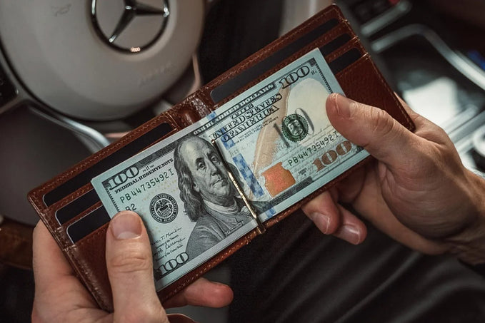 Best Wallets To Carry Cash