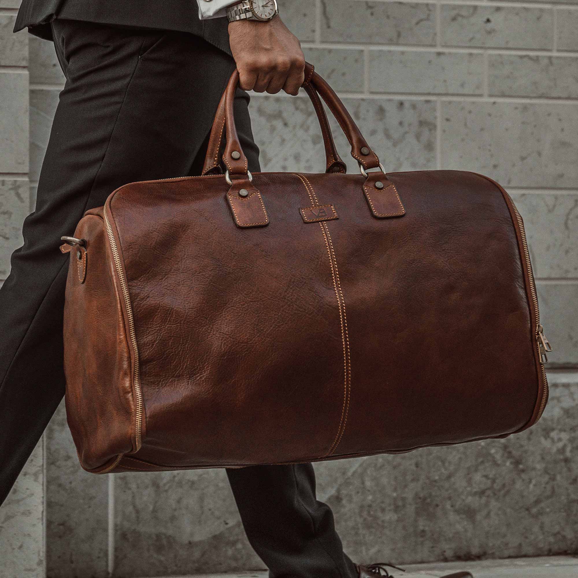 Minimalist Travel Bags & Laptop Backpacks