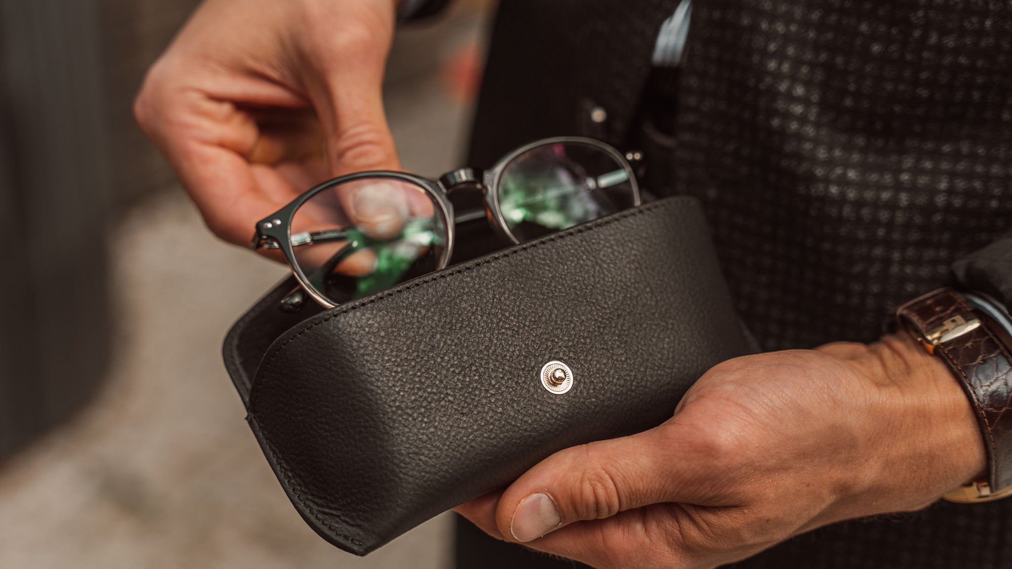 Designer sunglasses case hot sale