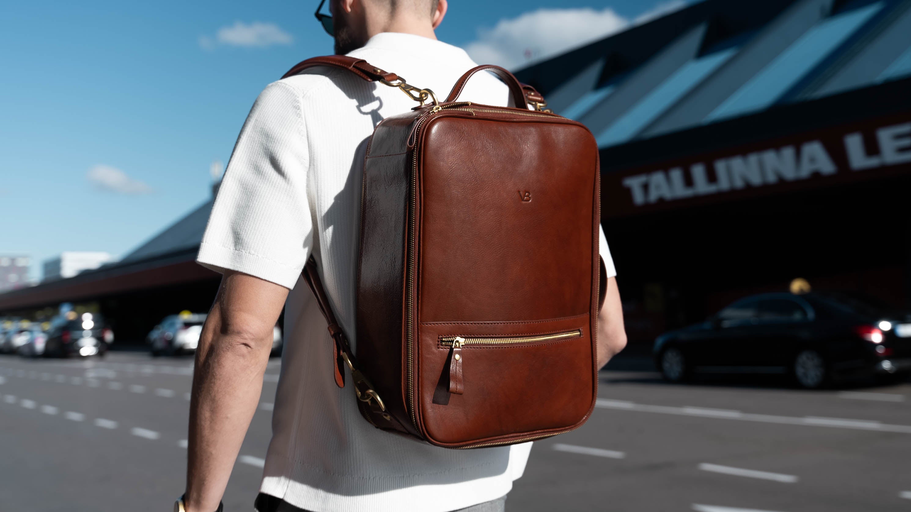 10X Convertible Leather Messenger Backpack Briefcase for Men - Von