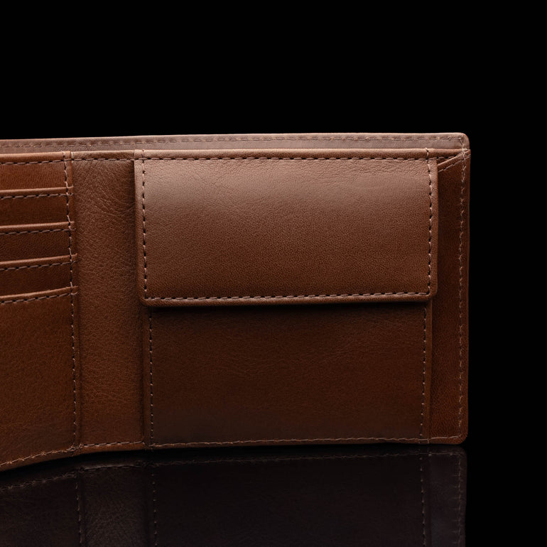 Von Baer Classic bifold luxury Italian leather men's wallet close-up with RFID and coin compartment