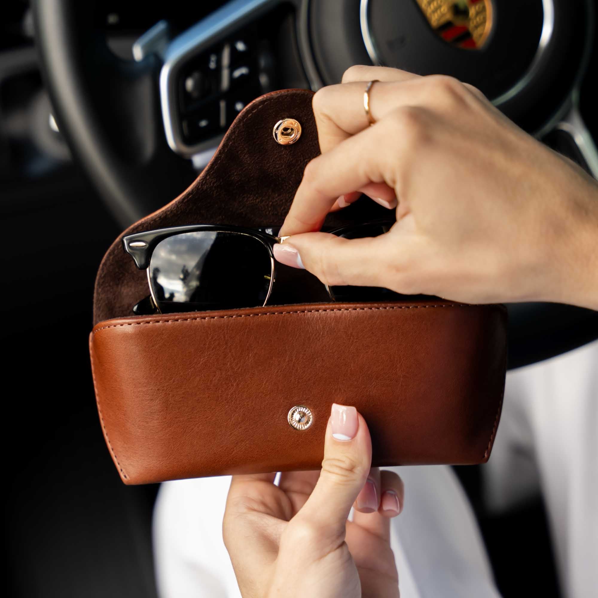 Luxury Leather Glasses Case for Women - Von Baer
