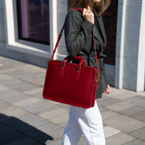 Top 5 Slim Laptop Sleeves for Minimalist Business Travel: Ultimate Picks 2 Top 5 Slim Laptop Sleeves for Minimalist Business Travel: Ultimate Picks