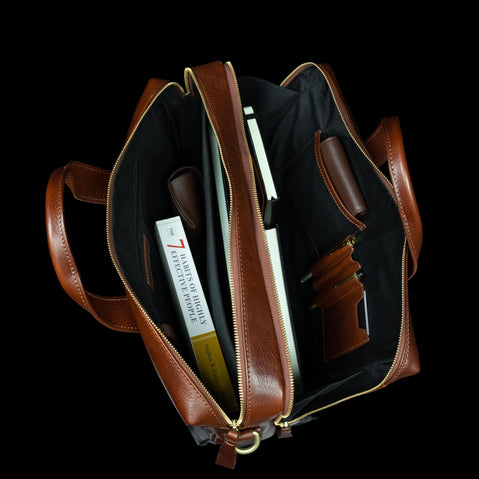 von baer essential luxurious leather laptop bag interior pockets