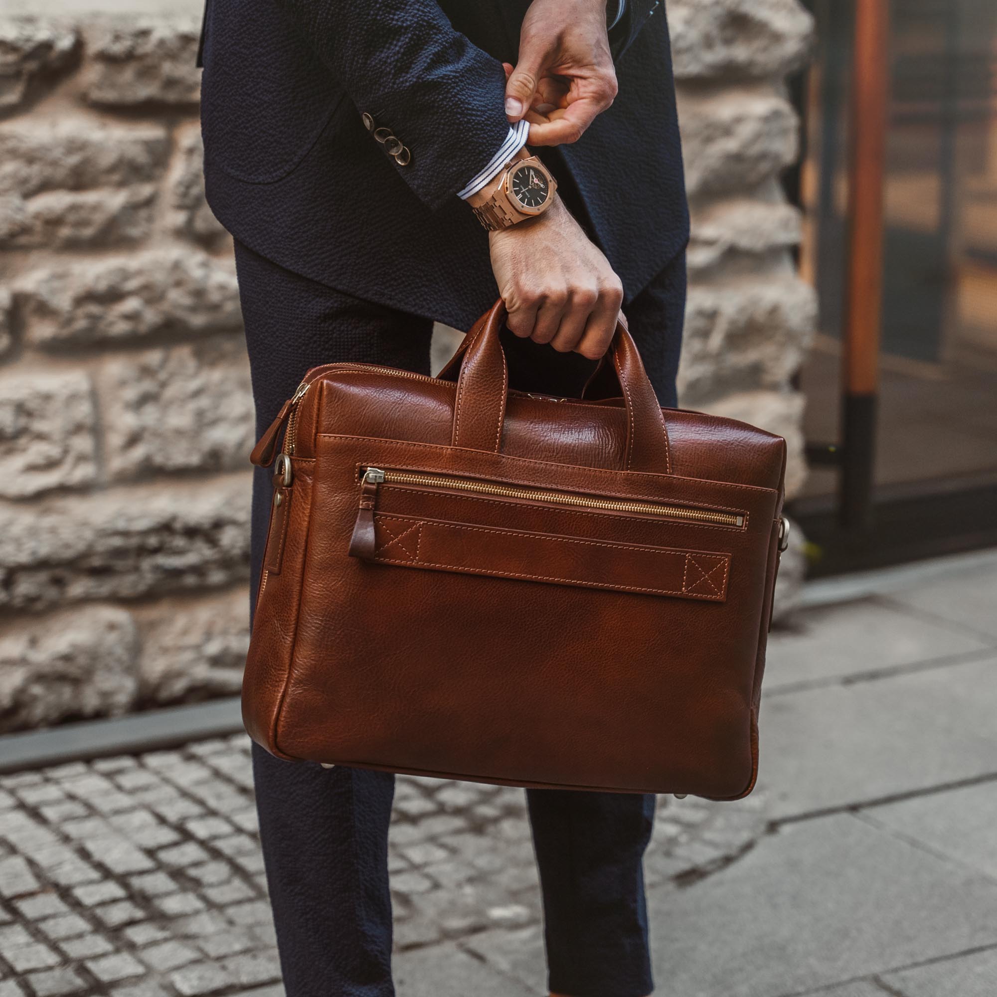 Mens soft leather briefcase Clearance