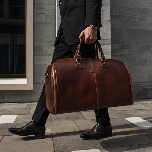 Grand Leather Garment Bag Solid Brown
