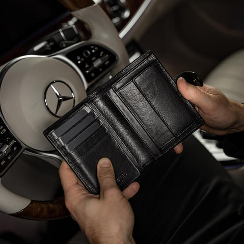 von baer heritage premium mens leather trifold wallet black lifestyle 3