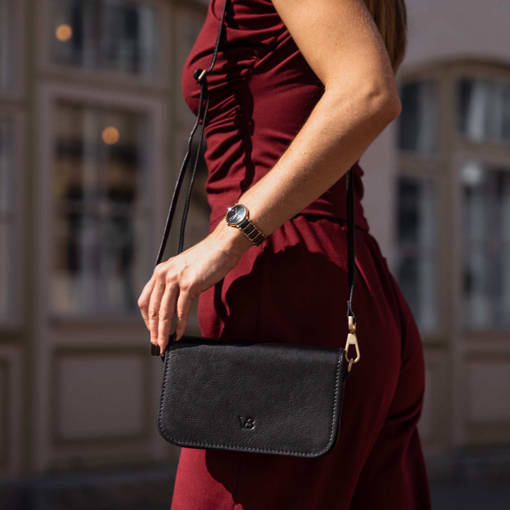 Small Leather Purse with Removable Shoulder Strap and Internal