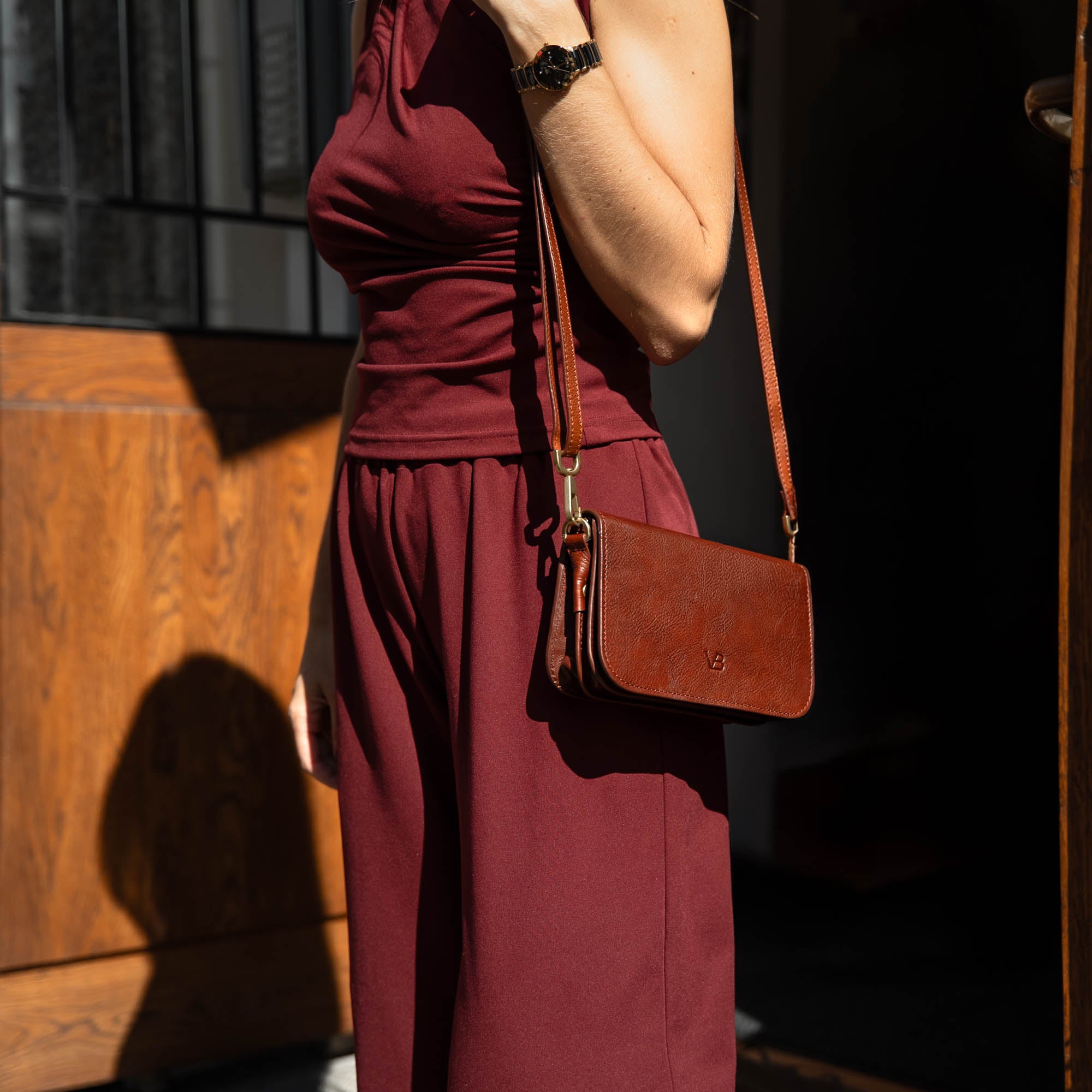 Small Leather Purse with Removable Shoulder Strap and Internal