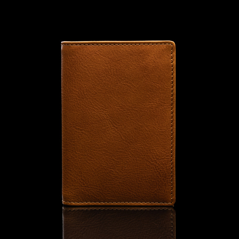 von baer minimalistic element leather card case wallet solid tan color front view