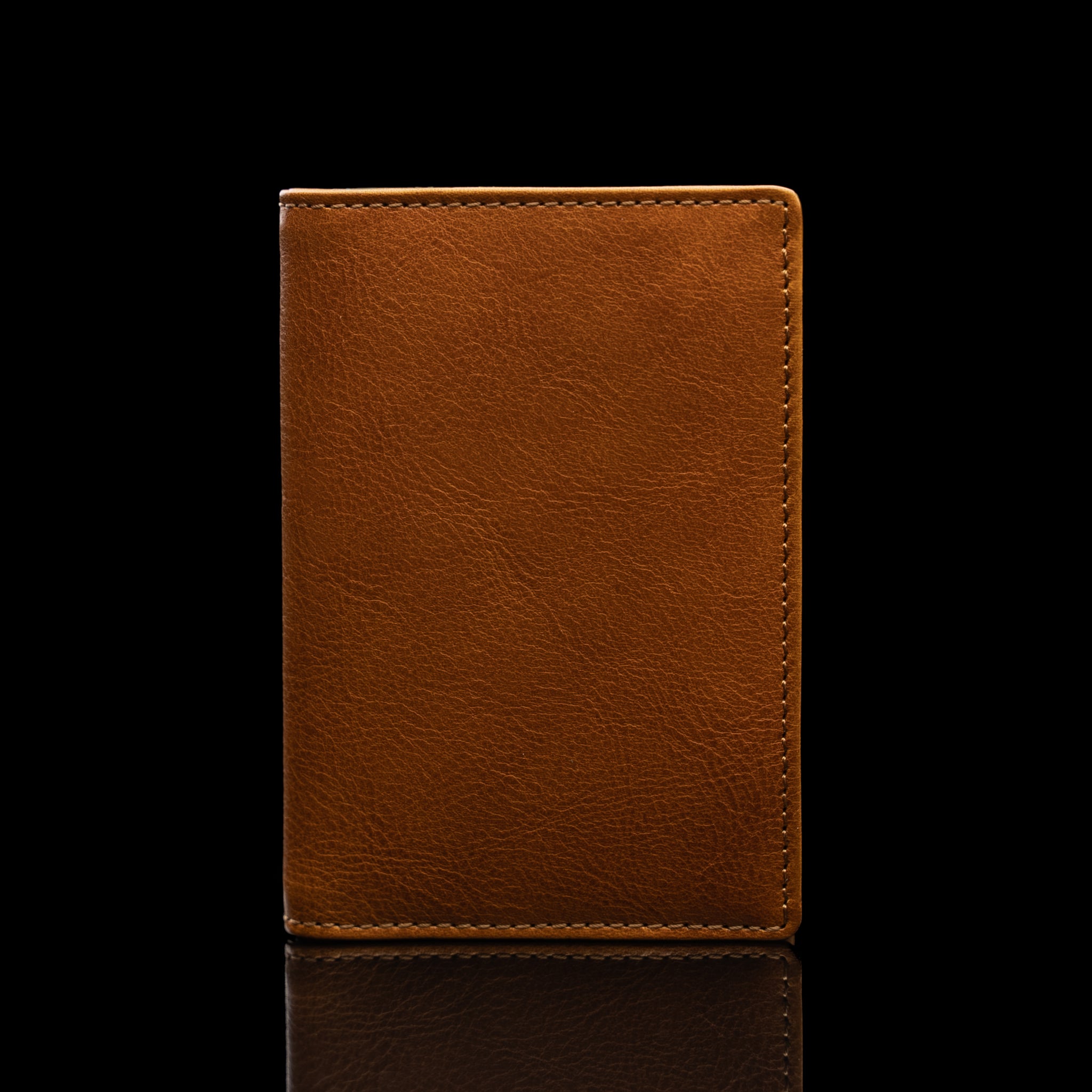 von baer minimalistic grant leather card case wallet solid tan color front view