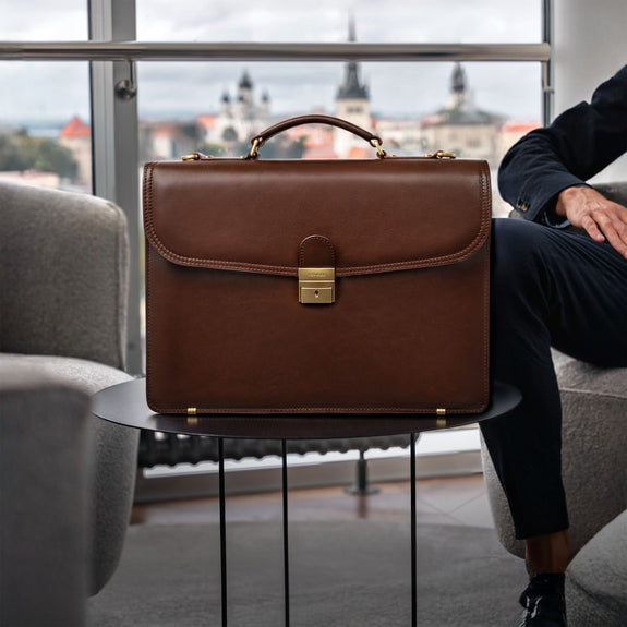 best mens executive laptop bag for business travel Brief Bag: Brown its a perfect gift for Fathers Day The Hitch-Hiker - Men's Business