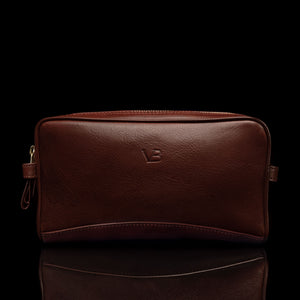 Von Baer superior high-quality women's luxury full-grain leather wash bag in brown, front view.