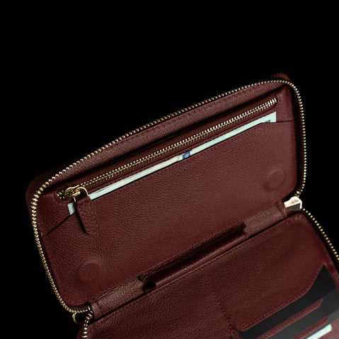 Von Baer W2 large high-quality leather women's purse wallet - red - inside close-up.