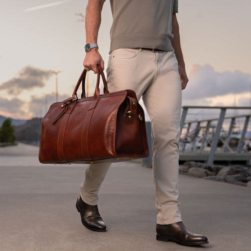 men's / unisex weekender travel bag Men's Full-Grain Luxury Leather Weekender Bag