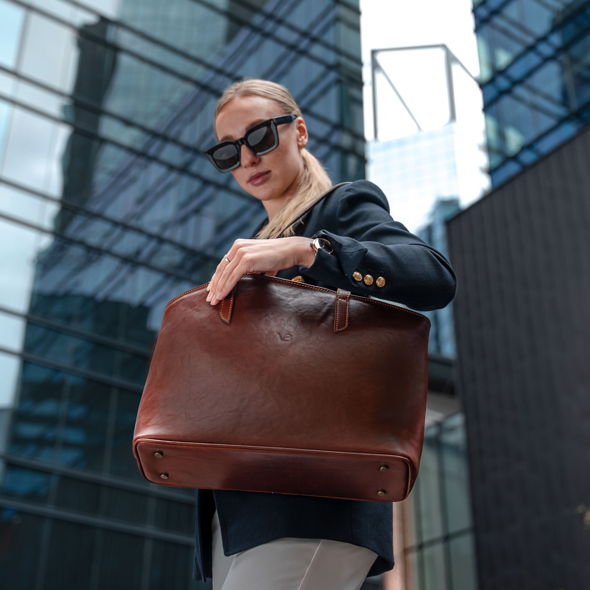 Womens large leather tote sale