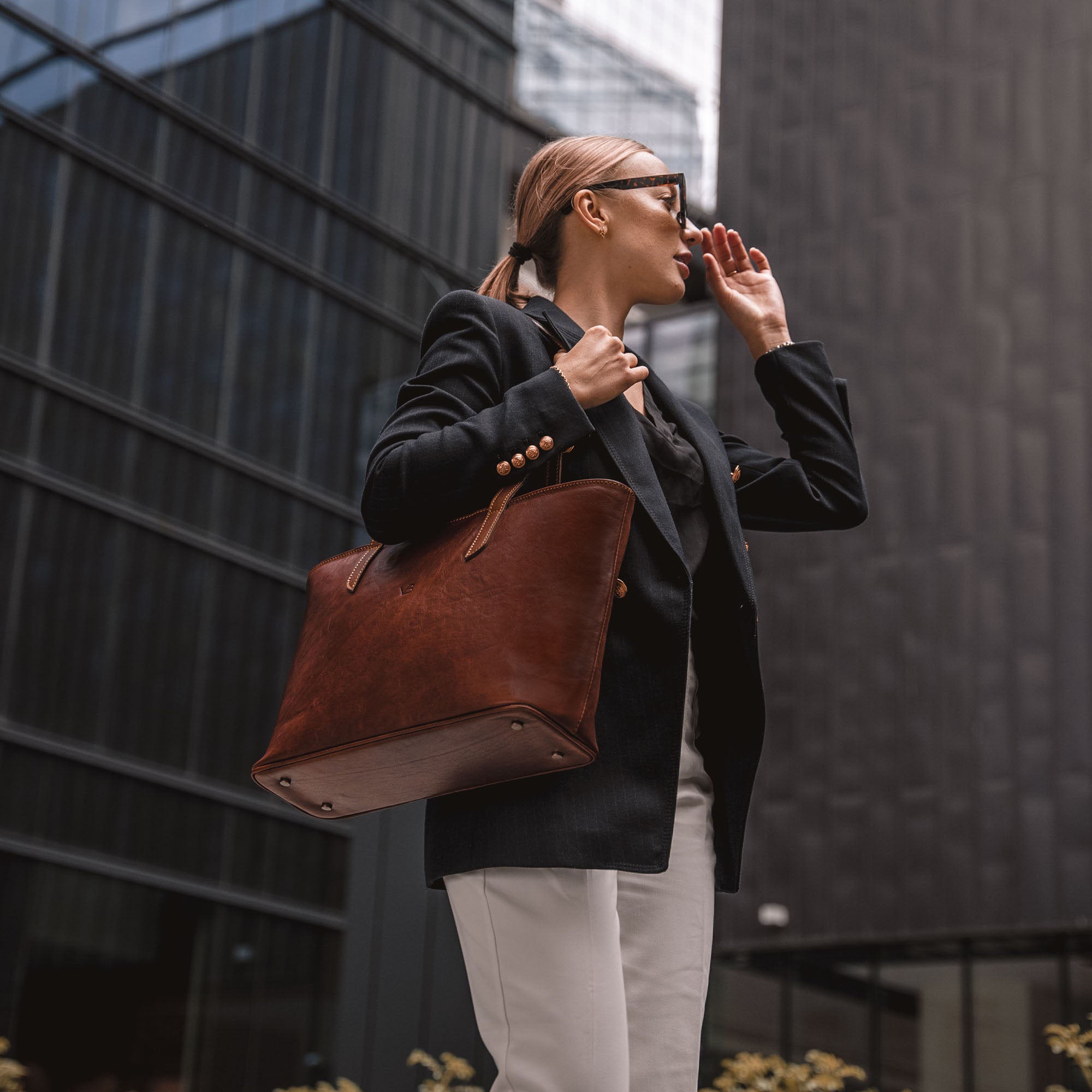 Large deals Leather Tote