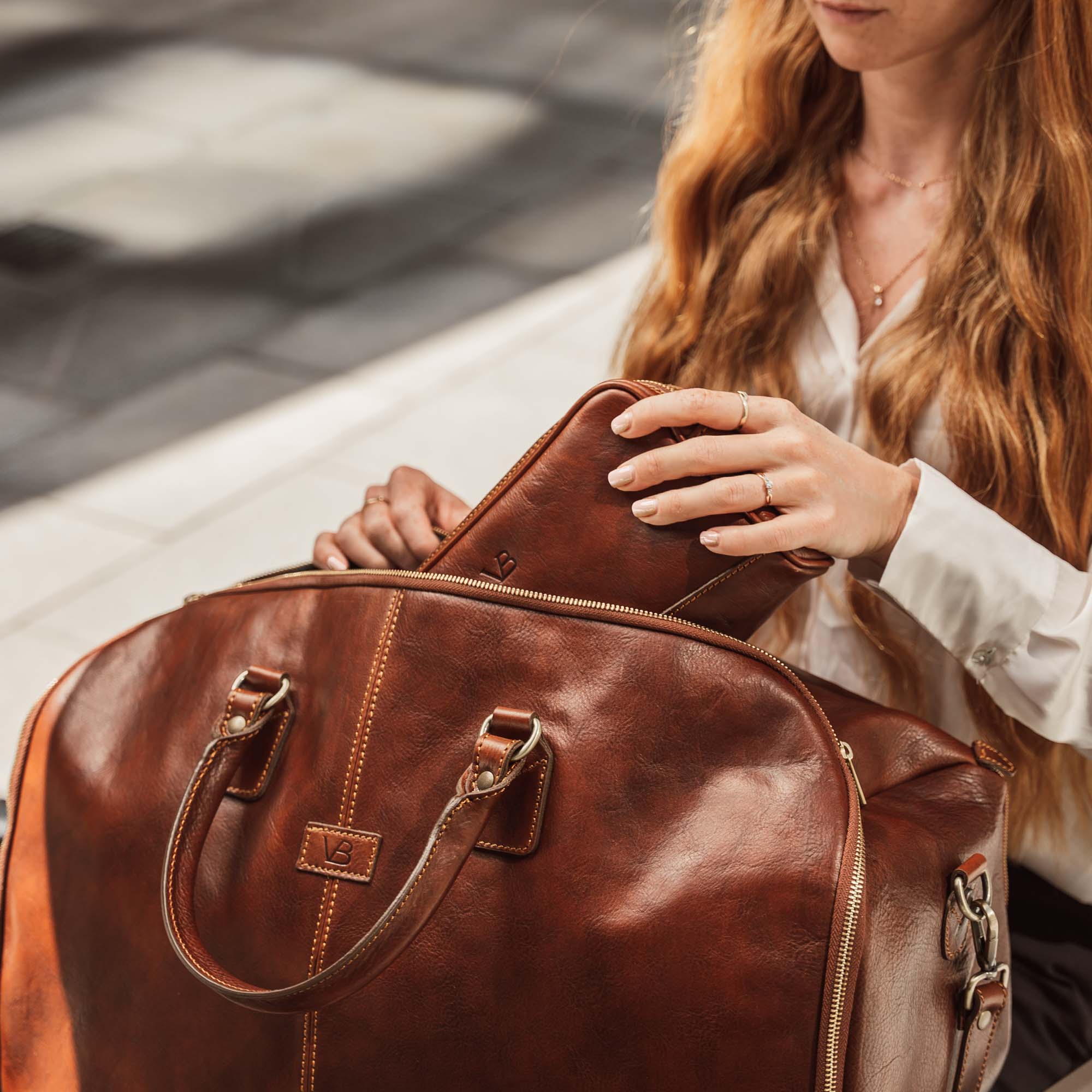 Womens duffle bag leather Clearance