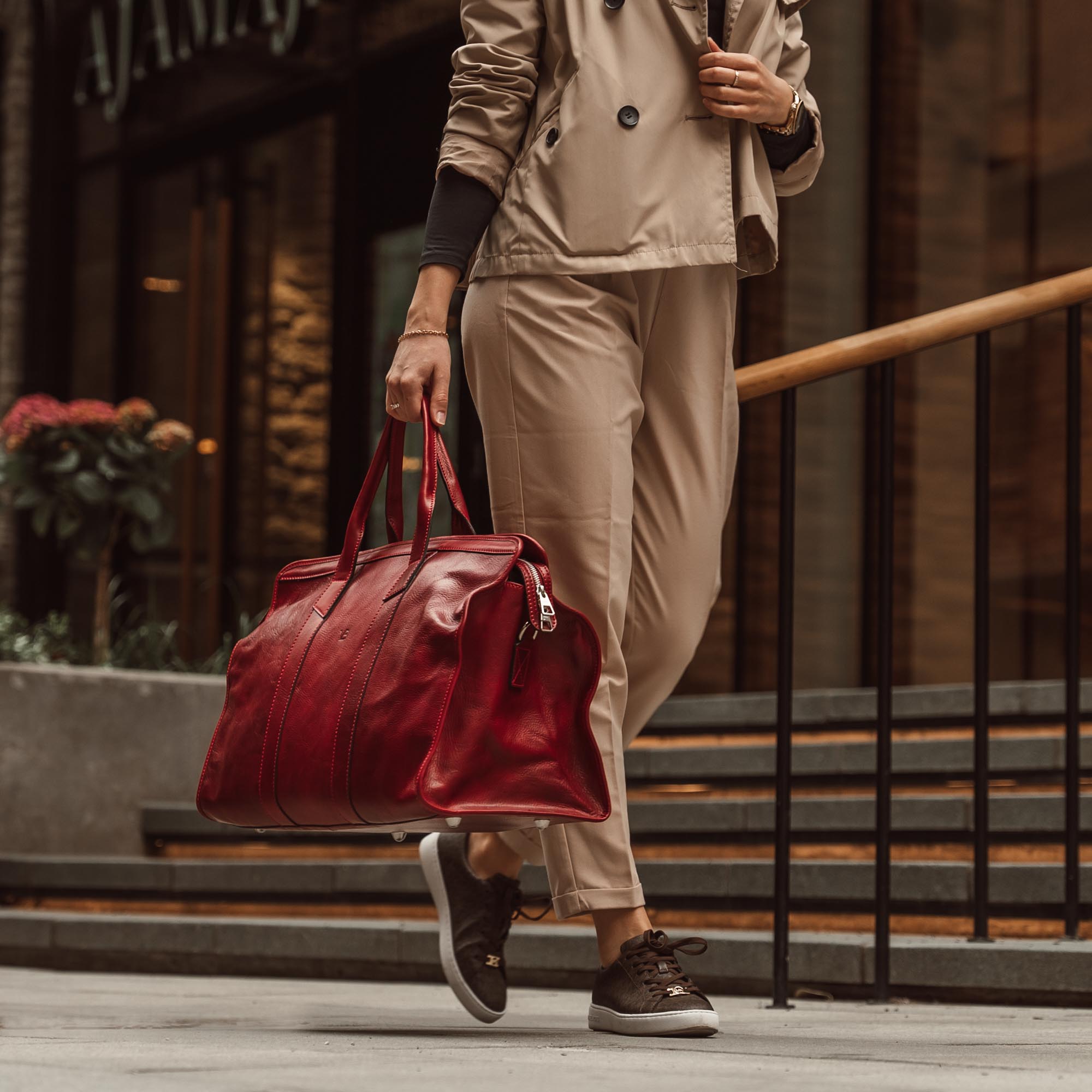 Full Grain Leather Weekender Bag for Women Von Baer Deep Red