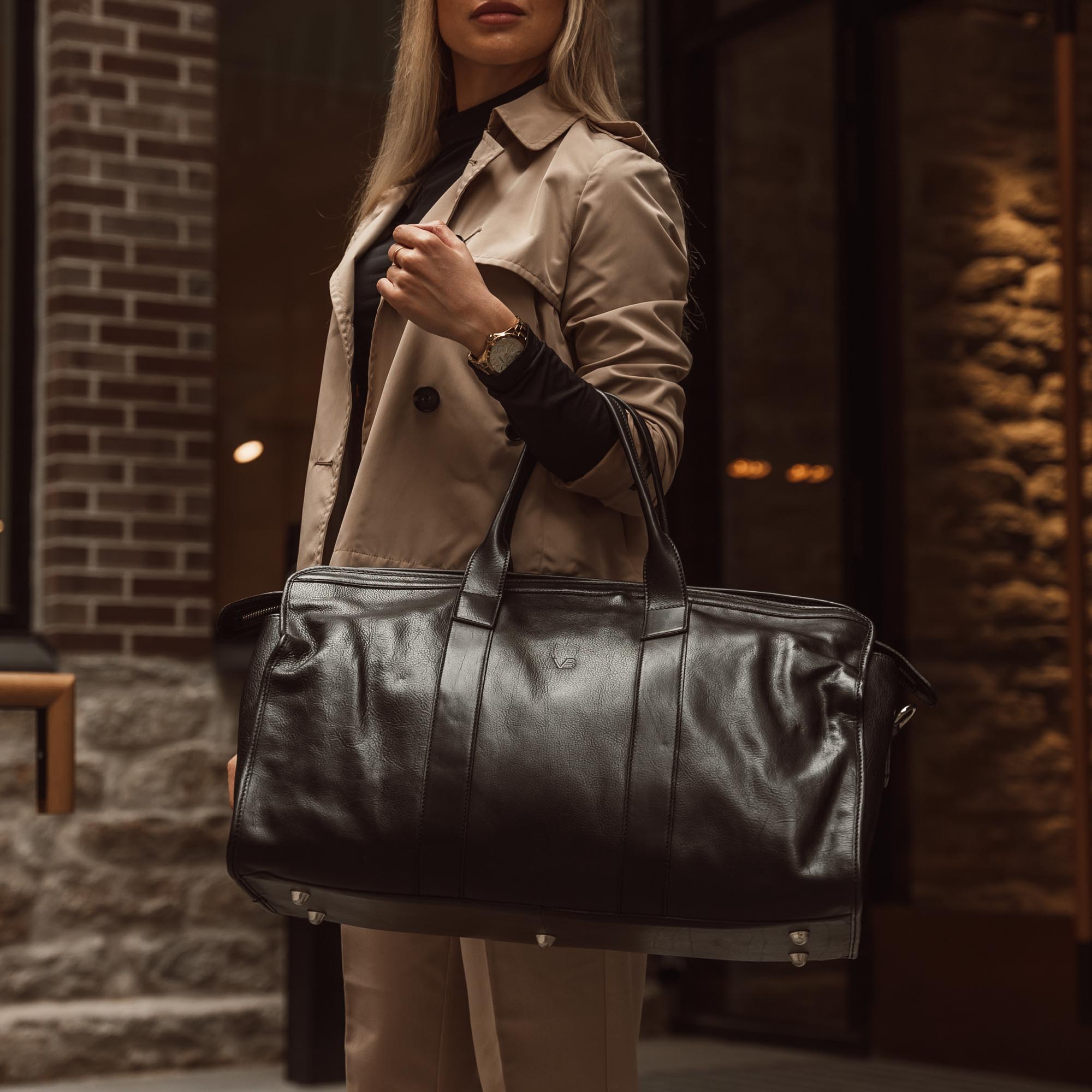 Designer leather weekend bag Clearance