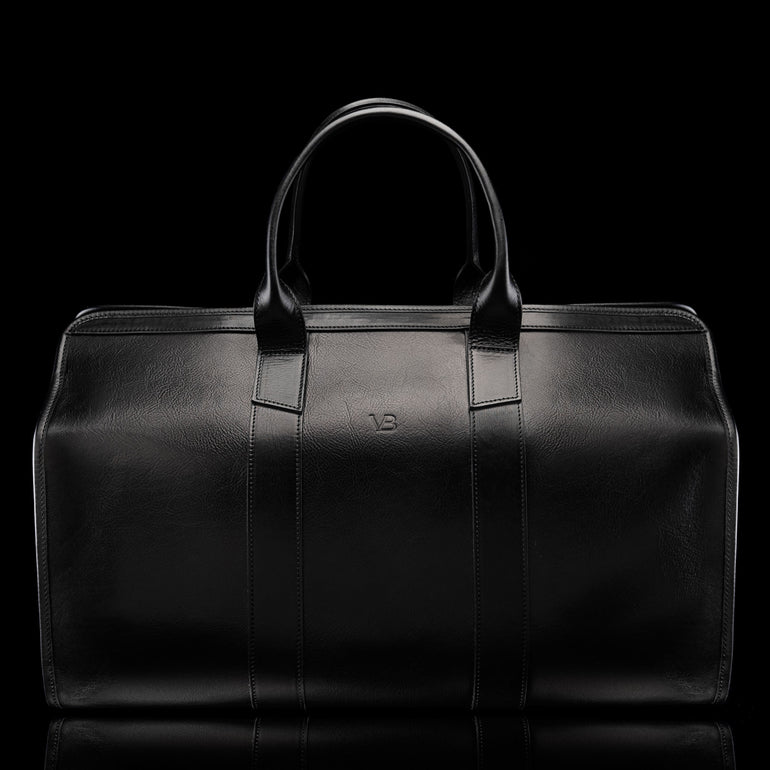 von baer weekender mens leather sport bag black front view